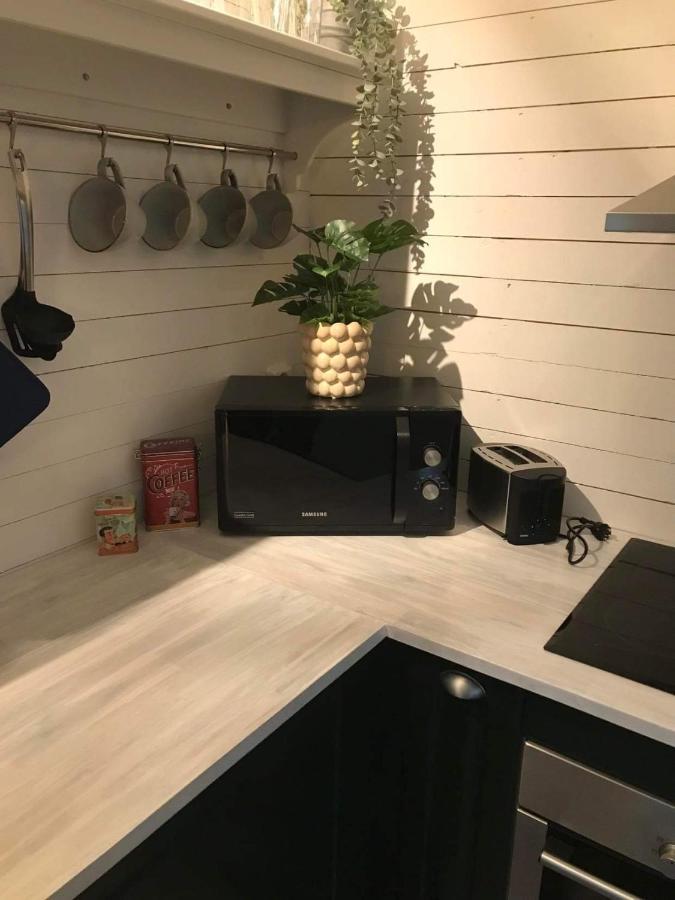 Pinebo Palace Guesthouse Ulricehamn Εξωτερικό φωτογραφία