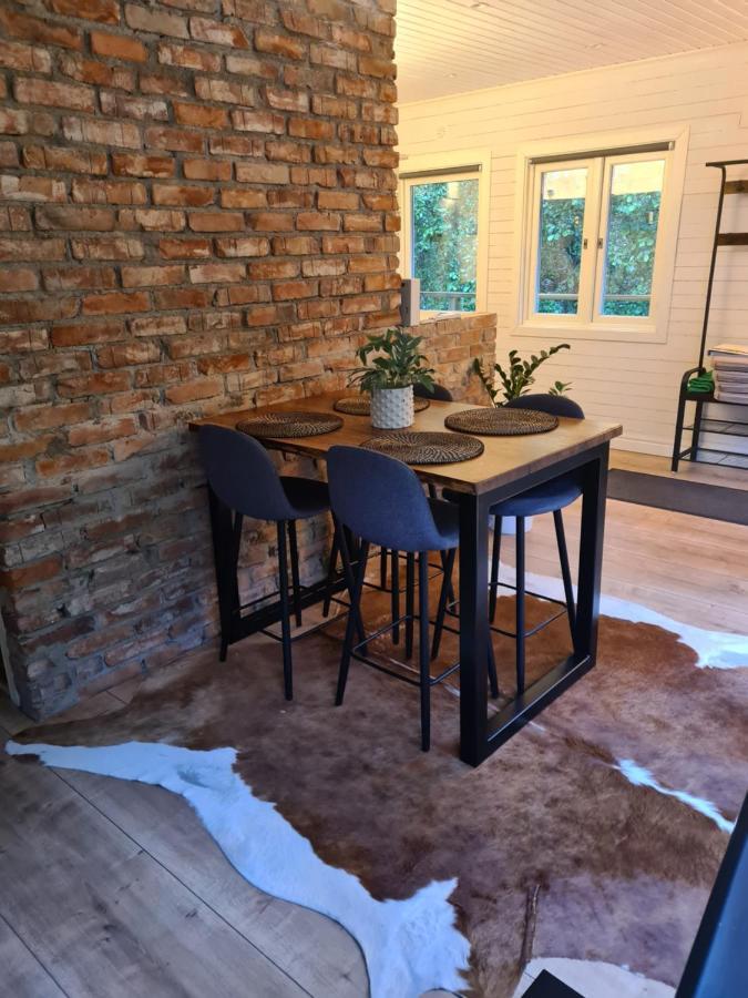 Pinebo Palace Guesthouse Ulricehamn Εξωτερικό φωτογραφία